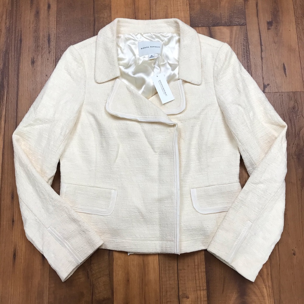 NWT Banana Republic Ivory Tweed Snap Button Blazer